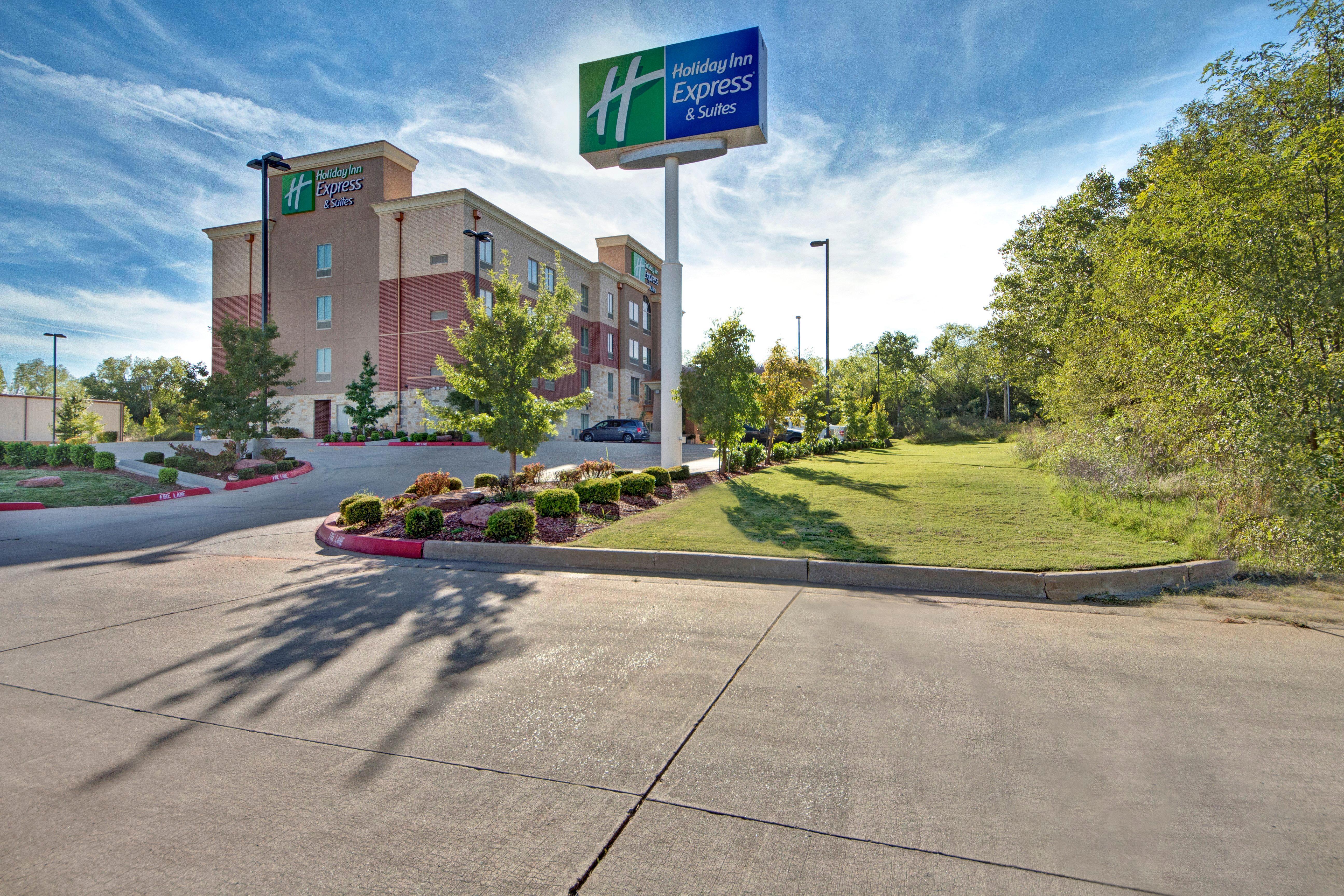 Holiday Inn Express And Suites Oklahoma City North By Ihg Exterior photo